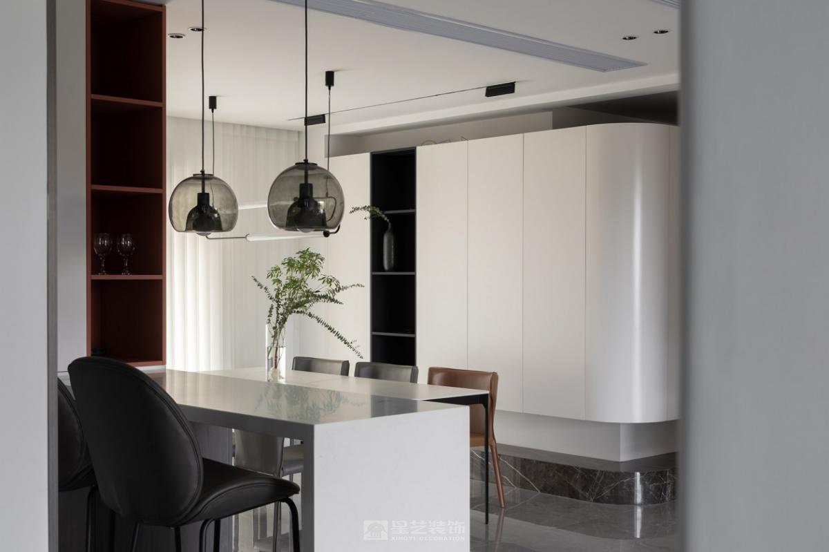 四口之家，小資幸福