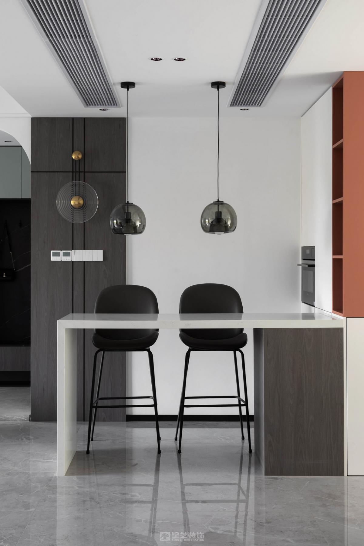 四口之家，小資幸福