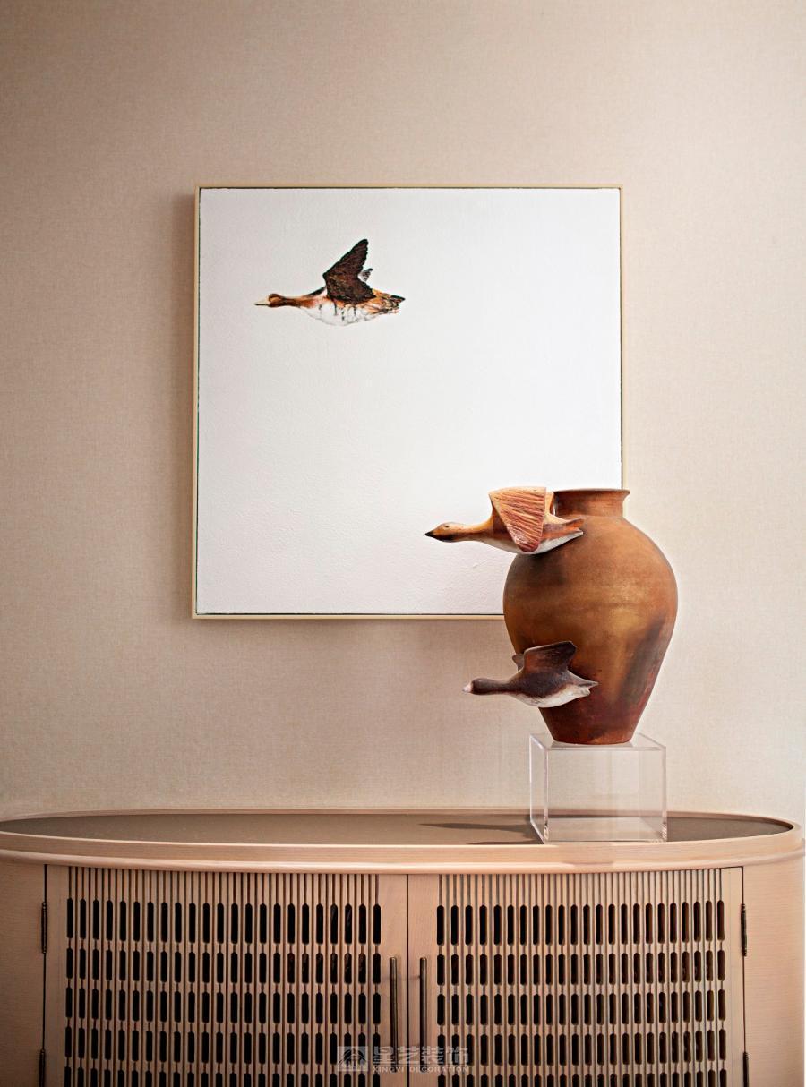 不追求華麗，而追求舒適；不堆砌裝飾，而回歸生活本身